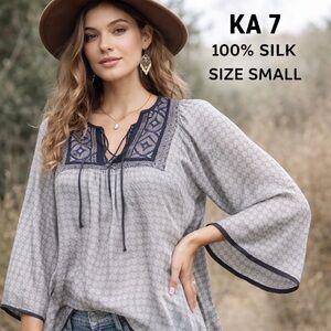 KA 7 womens sz  small 100% Silk Boho Peasant Blouse Gray Purple Geometric Print
